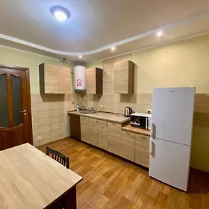 акуратні в центрі львова , Львов Украина